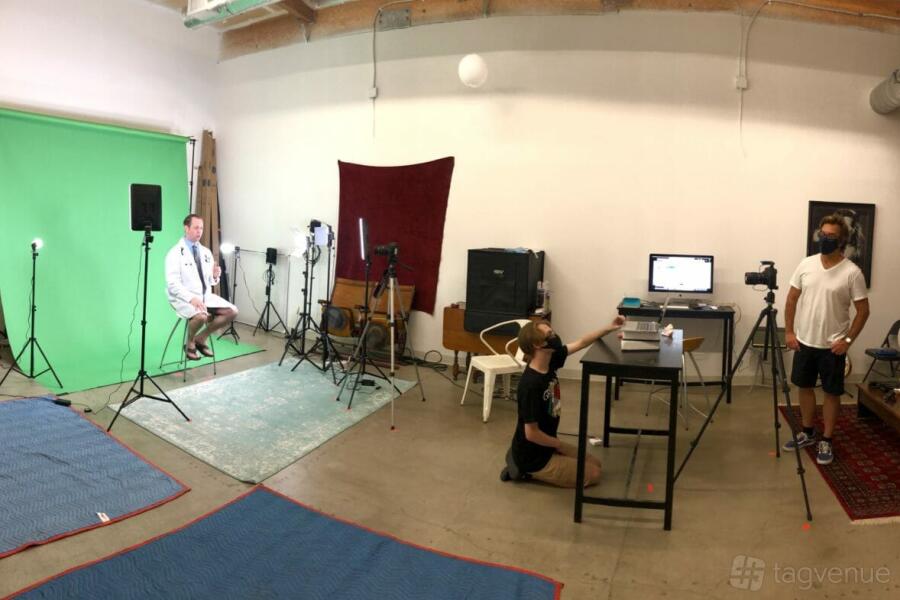 Entire Studio Entire Studio