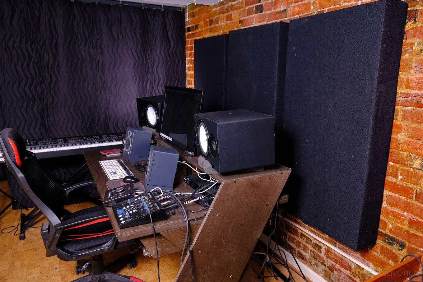 Rocking R Recording Studio Recording Studio - R Street Studio - Event Venue Rental - Tagvenue.com