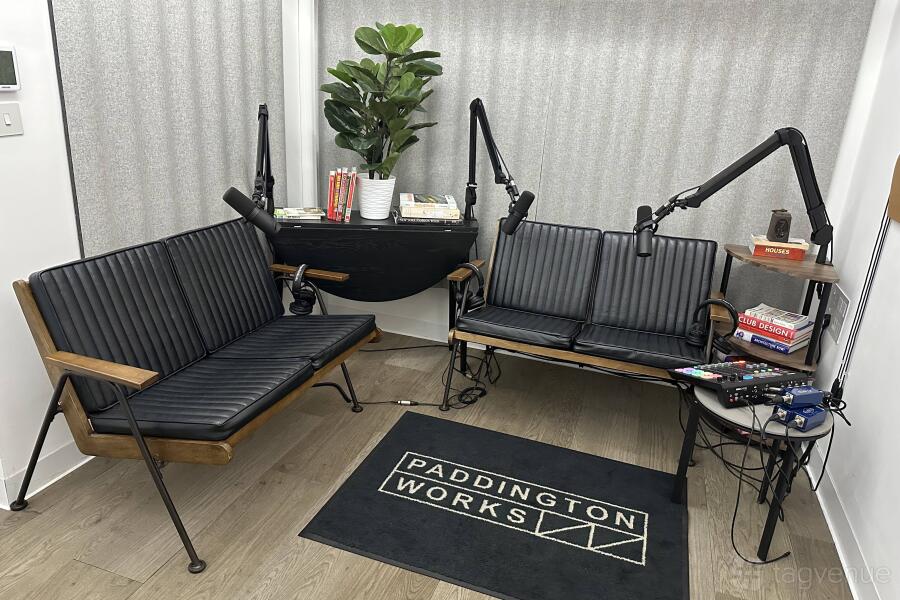 Podcast Studio Podcast Studio