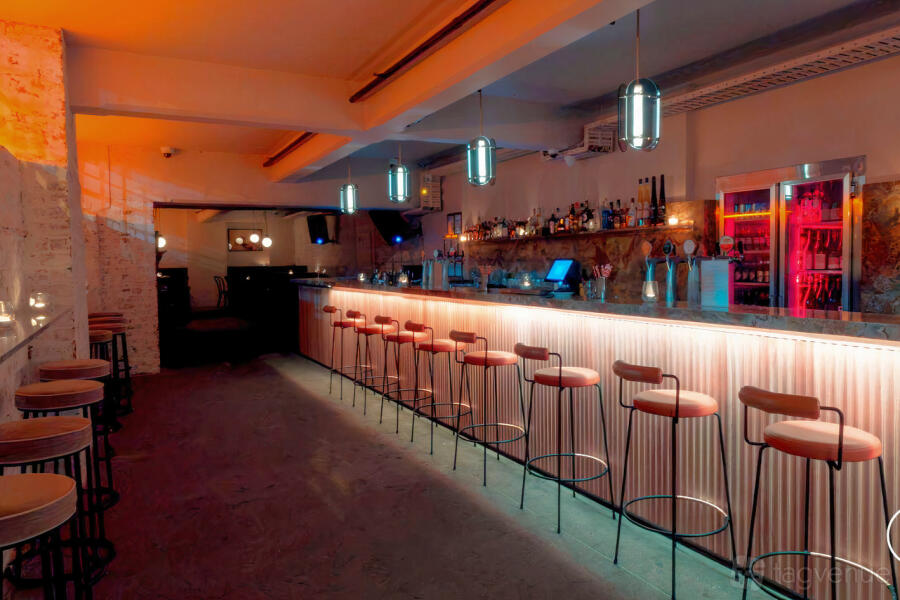 Front Main Bar Front Main Bar