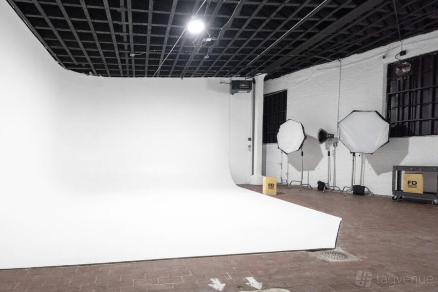 Large White Cyclorama Wall Large White Cyclorama Wall