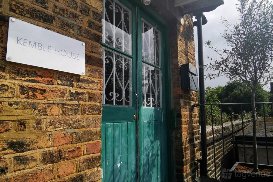 Kemble Kemble House Studio Venue Hire in London | Reviews, Photos & Prices