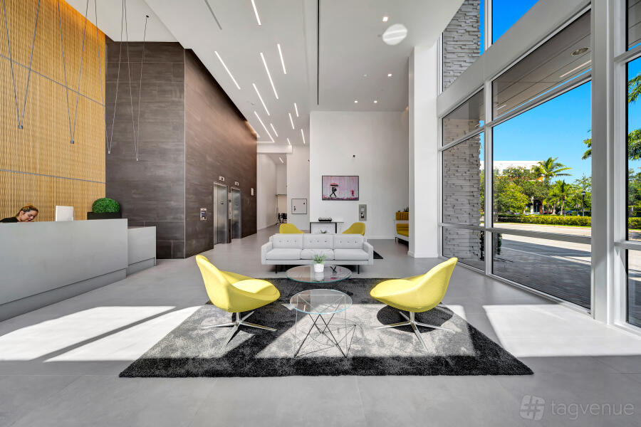 Lobby & Meeting Rooms Rental at