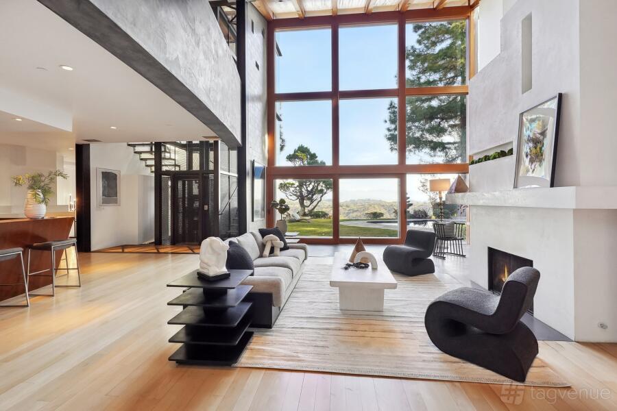 Modern Sky View Mansion Modern Sky View Mansion