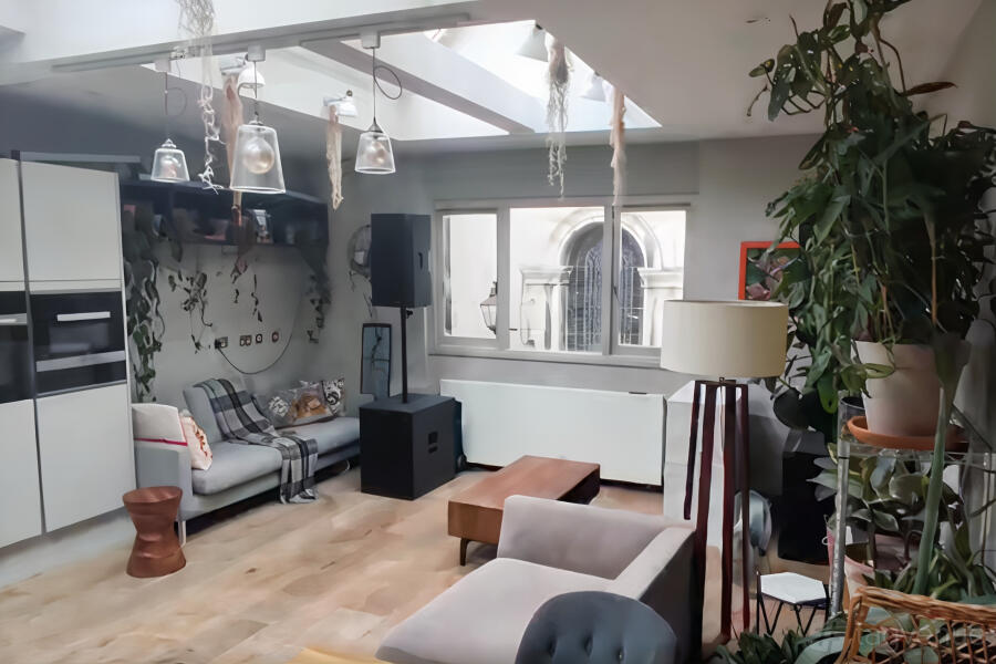 Entire Studio Entire Studio