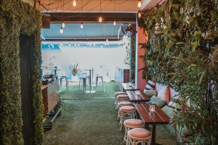 Beer Garden & Lounge Beer Garden & Lounge