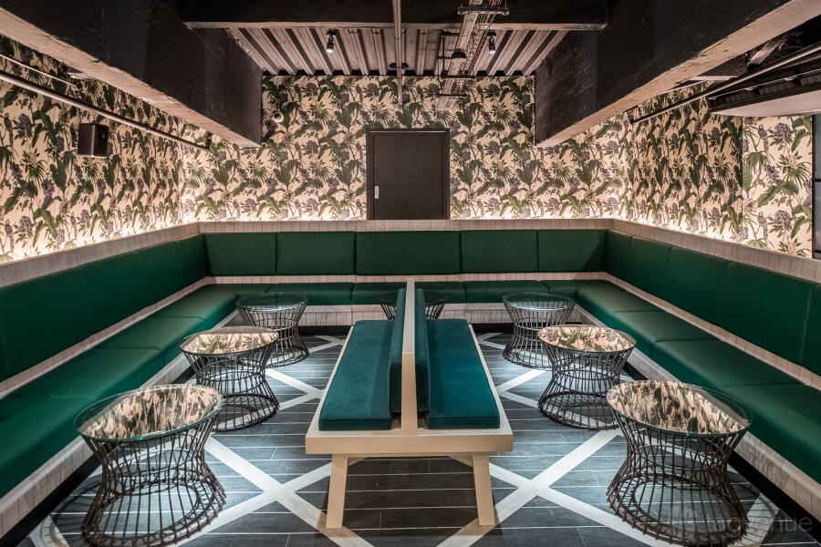 Palm Lounge Palm Lounge