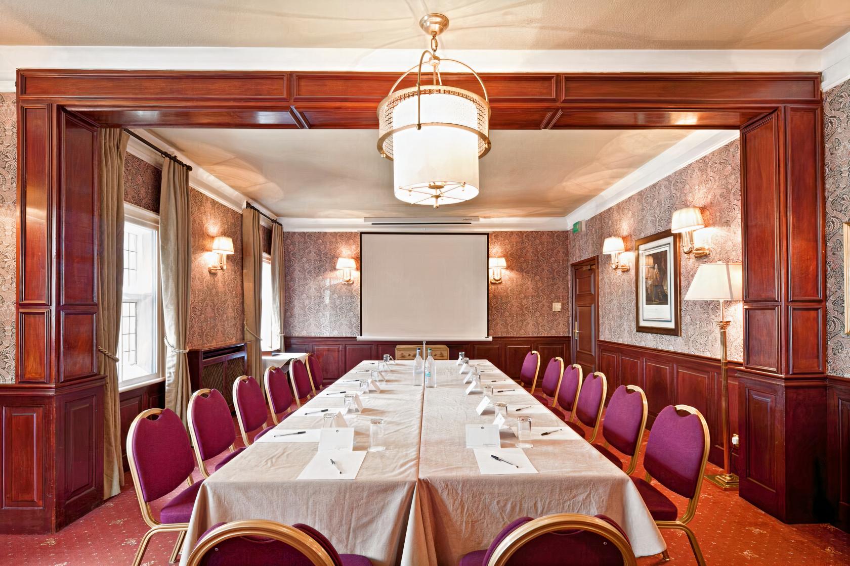 Bournville Suite Plough Harrow Hotel Event Venue Hire Tagvenue bournville-suite-plough-harrow-hotel-event-venue-hire-tagvenue