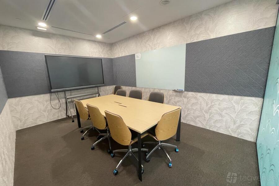 8 Pax Conference Room 8 Pax Conference Room