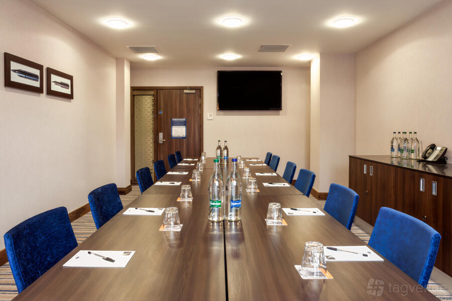 Meeting Room Meeting Room