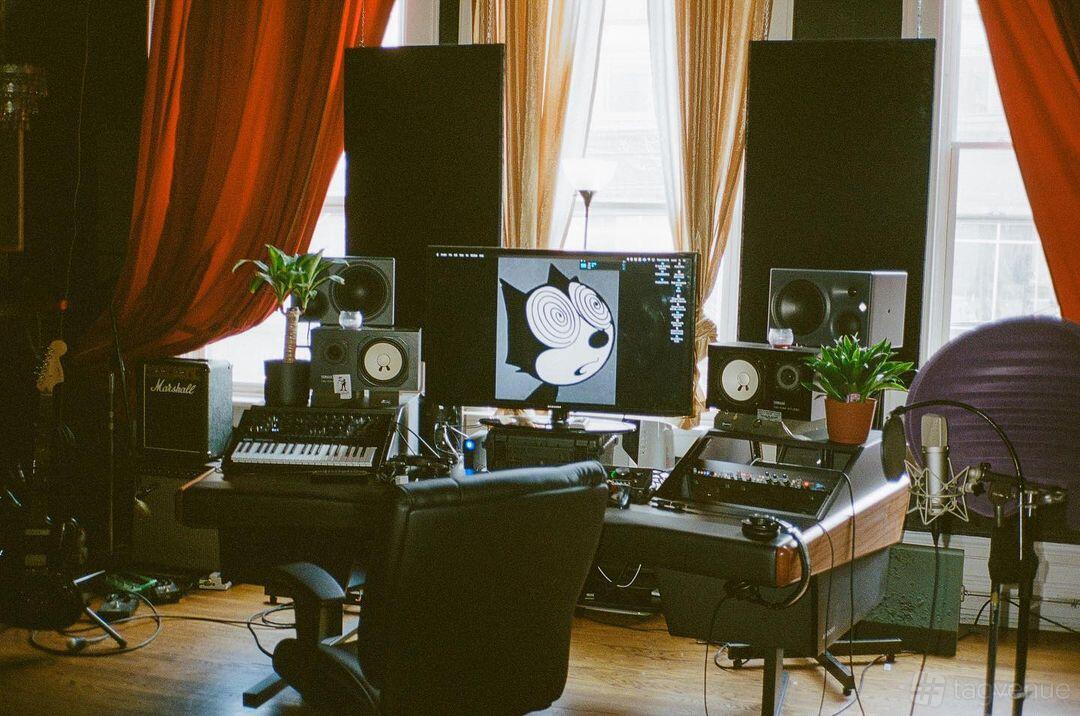 Manic Recording Studio Venue Rental in Toronto, ON | Photos & Prices