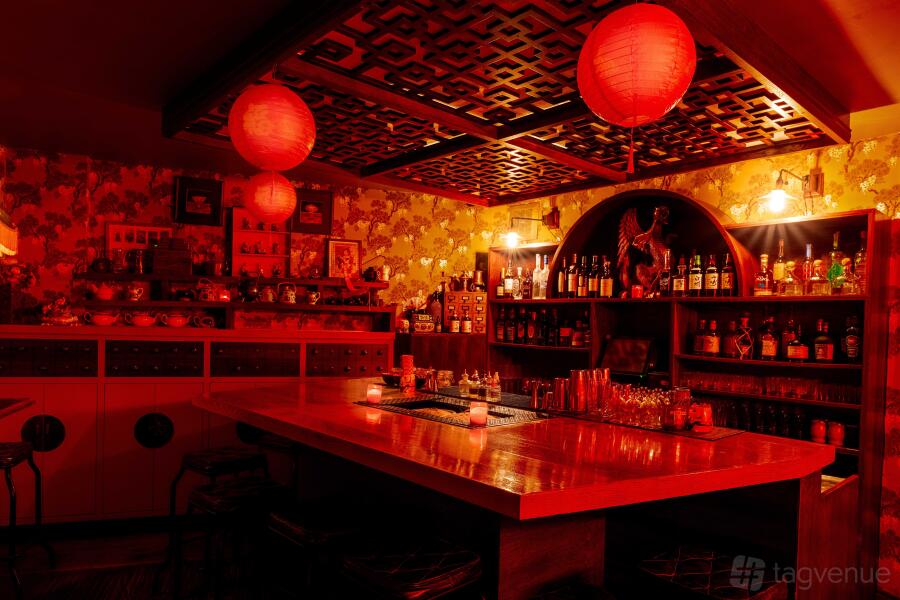Peony bar Peony bar