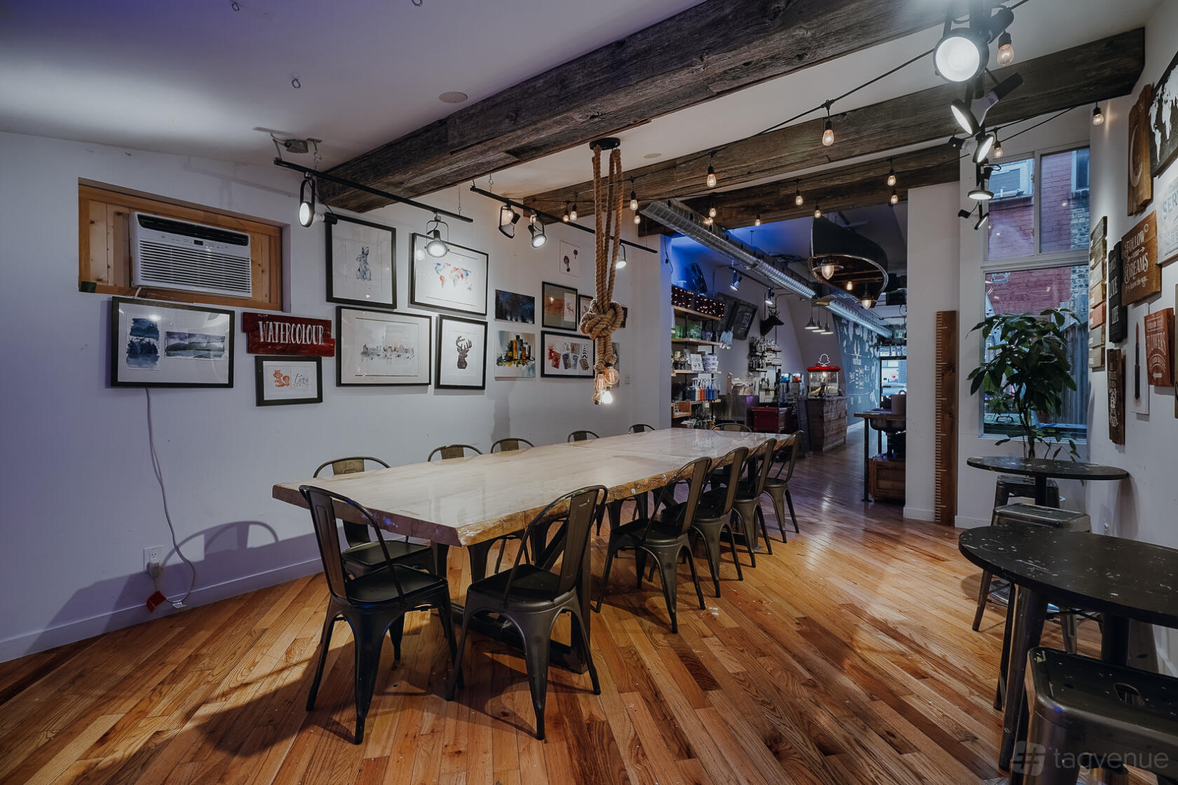 Private Party Room at Paint Cabin | Toronto's Original Paint Bar at Paint Cabin you’re invited to a highly entertaining and energetic atmosphere