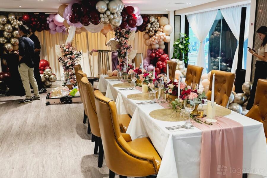 Function Rent Eating Table Raffles Place Function Room - Raffles Place Event Venue - Event Venue ...