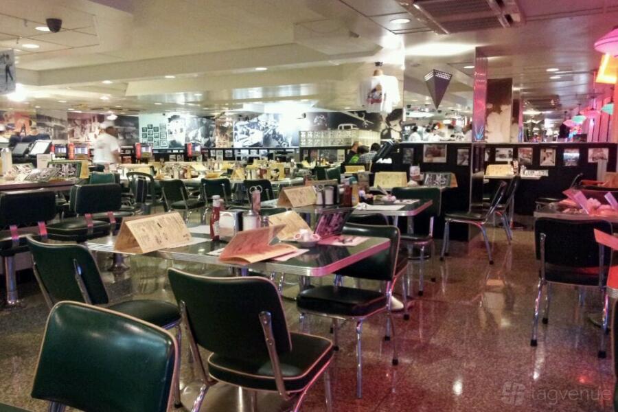 Entire Space Entire Space