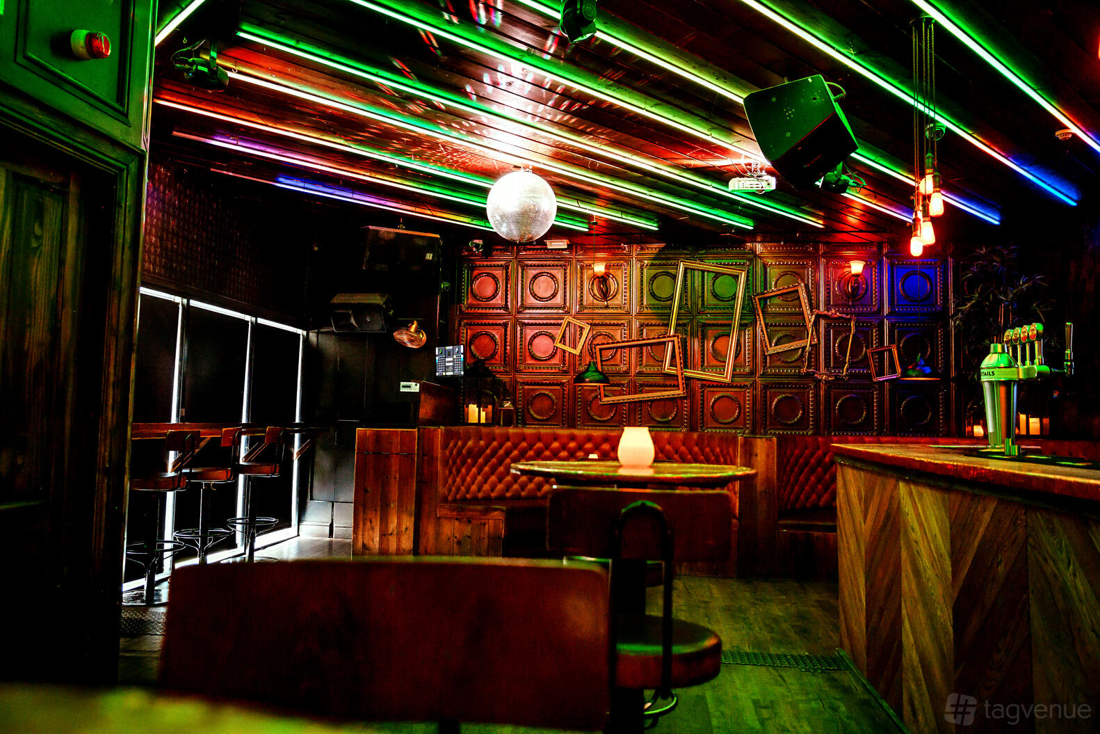 Front Room Rave Room One - The Backroom - Event Venue Hire - Tagvenue.com