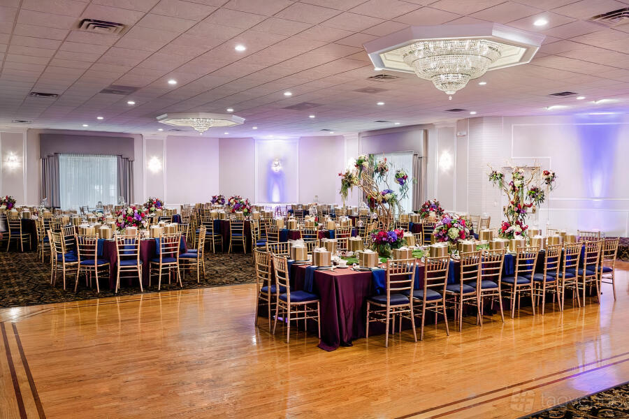 Swiss Room at Alpine Banquets