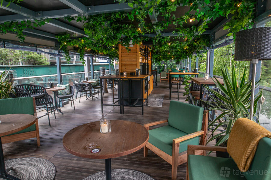 Roof Terrace Roof Terrace