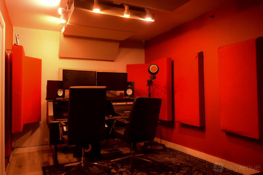 Studio C at Red Room Studios