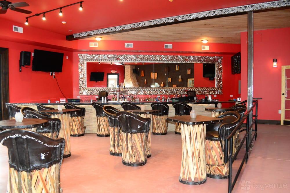 Bar Area - Coyote Crossing - Event Venue Rental - Tagvenue.com