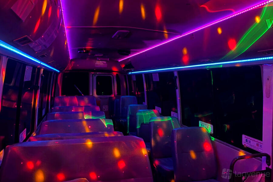 24 Seater Party Bus 24 Seater Party Bus