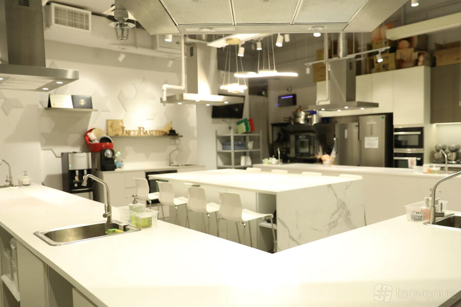 Whole Studio Kitchen at IncuBaker