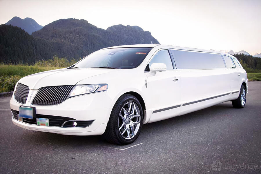 Lincoln MKT Limousine Lincoln MKT Limousine