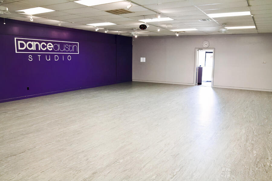 Entire Studio Entire Studio