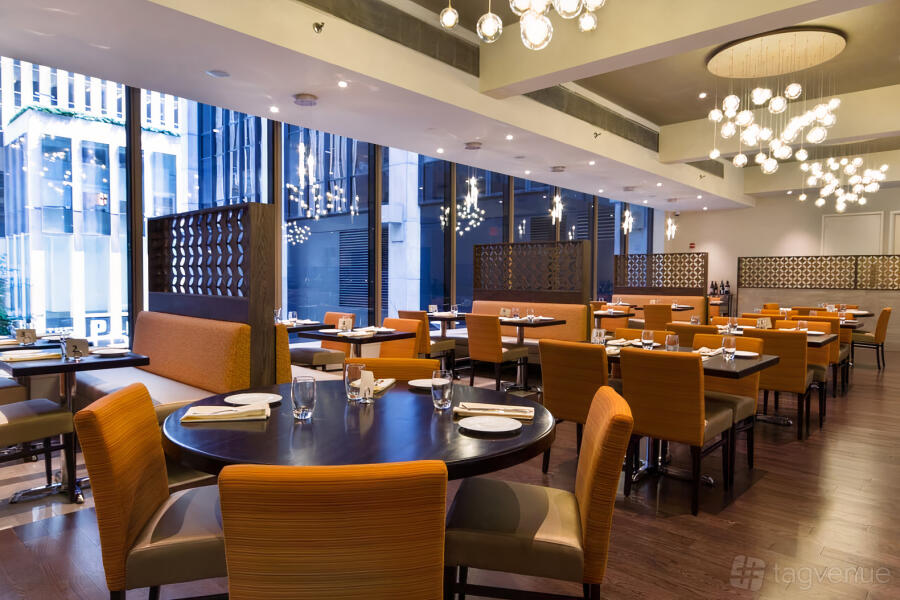 Medium private room at
