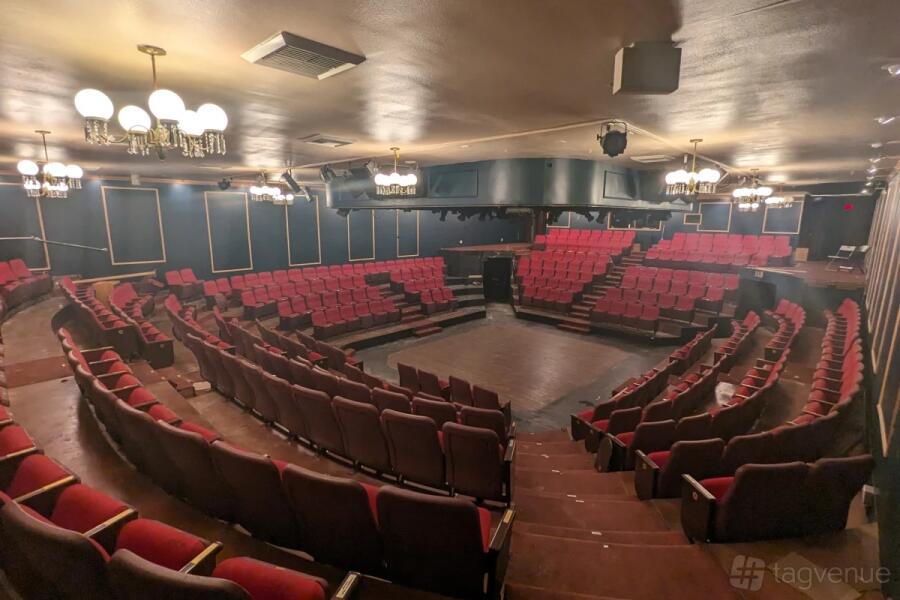 Entire Theatre Entire Theatre