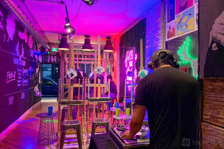 Activity & Paint Bar Venue - Paint Cabin | Toronto's Original Paint Bar ...