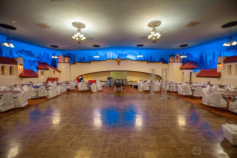Entire Venue Entire Venue