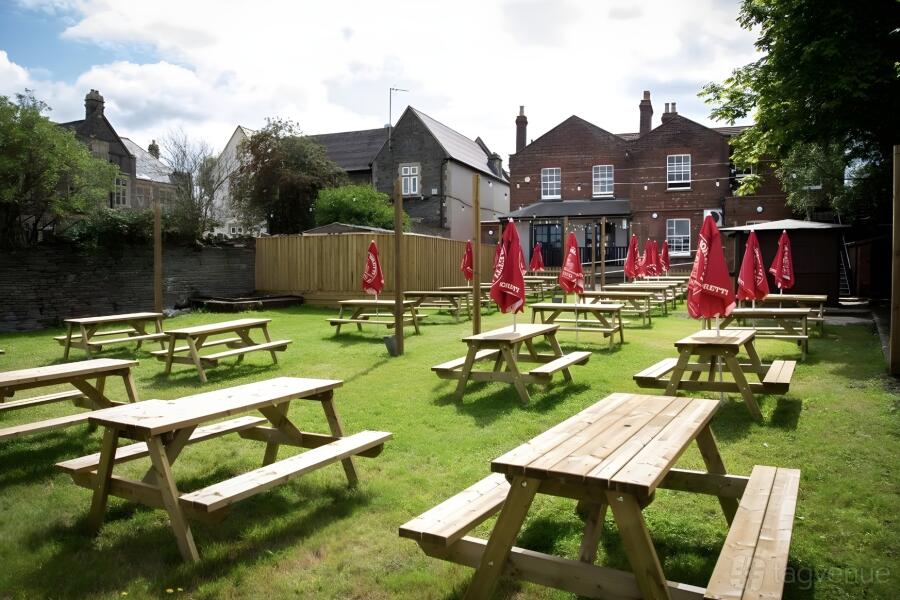 Outdoor Area Outdoor Area