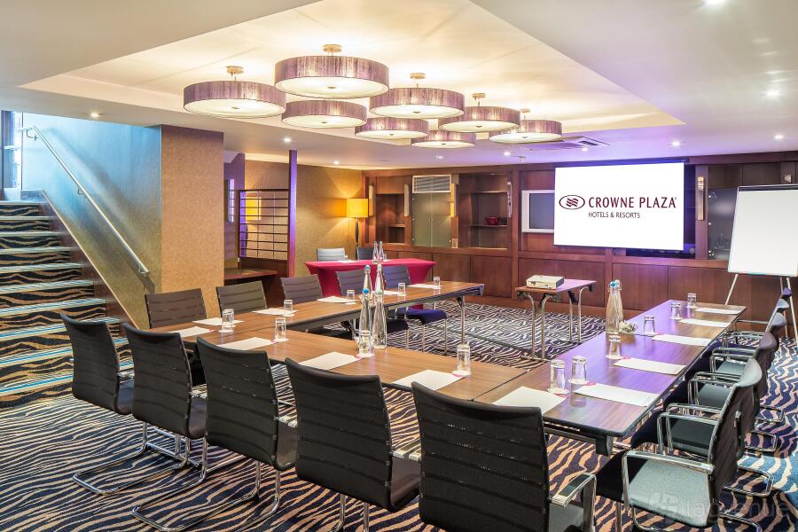 Shepiston Suite at