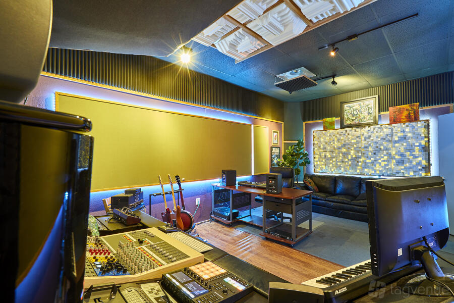 Studio B at