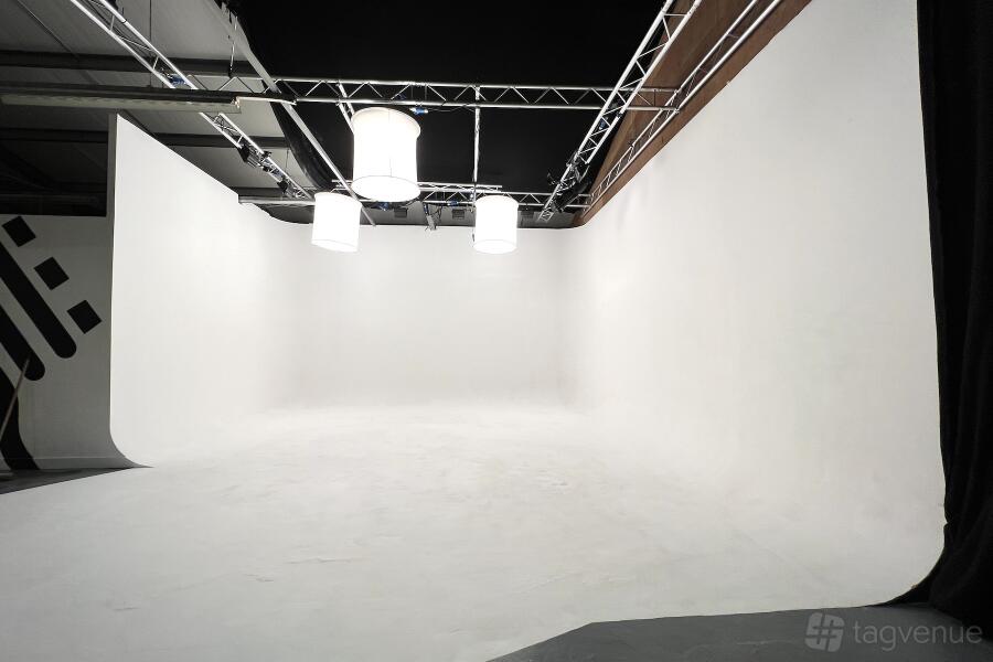 Studio Cove Studio Cove
