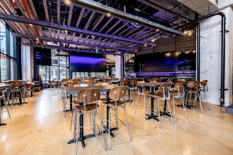 Main Level Right at