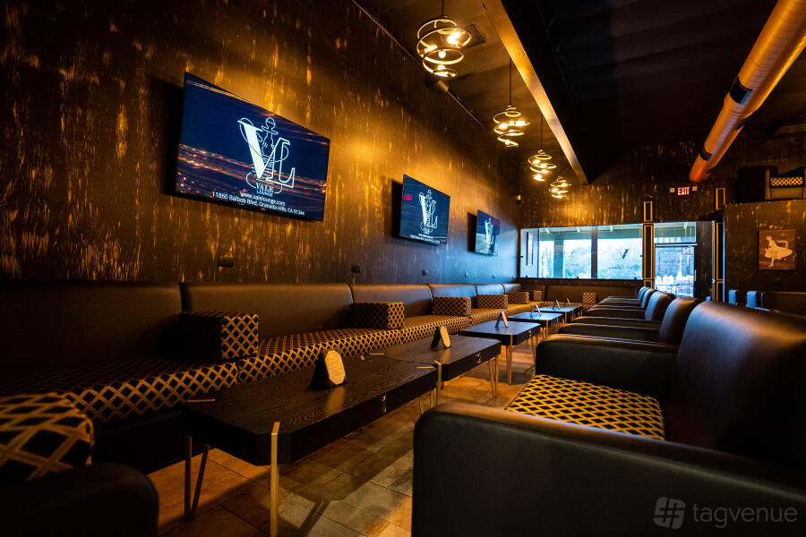 Vale Lounge Vale Lounge