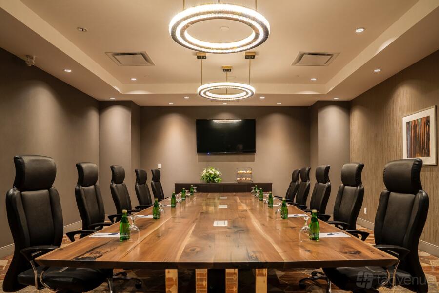 DoubleTree by Hilton Kitchener DoubleTree by Hilton Kitchener