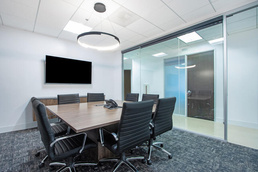 8 Person Meeting Room 8 Person Meeting Room