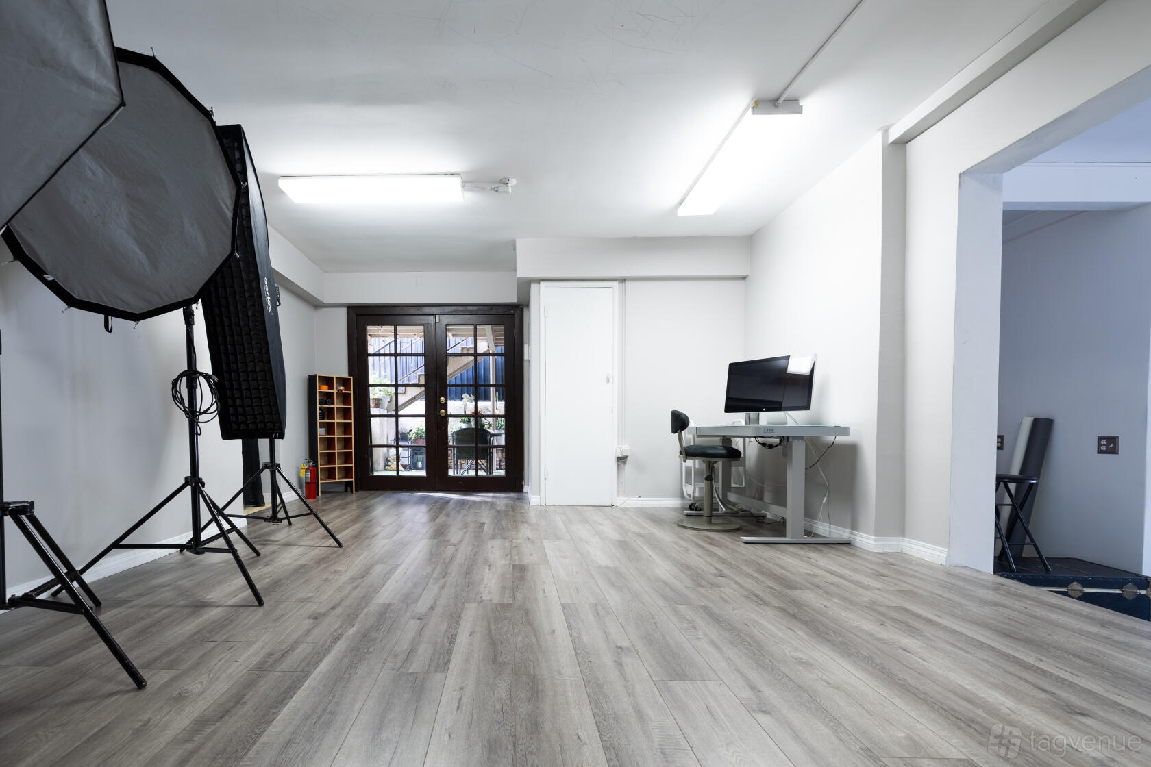 Radiance Photography Studio Venue Rental in Los Angeles, CA | Reviews, Photos & Prices