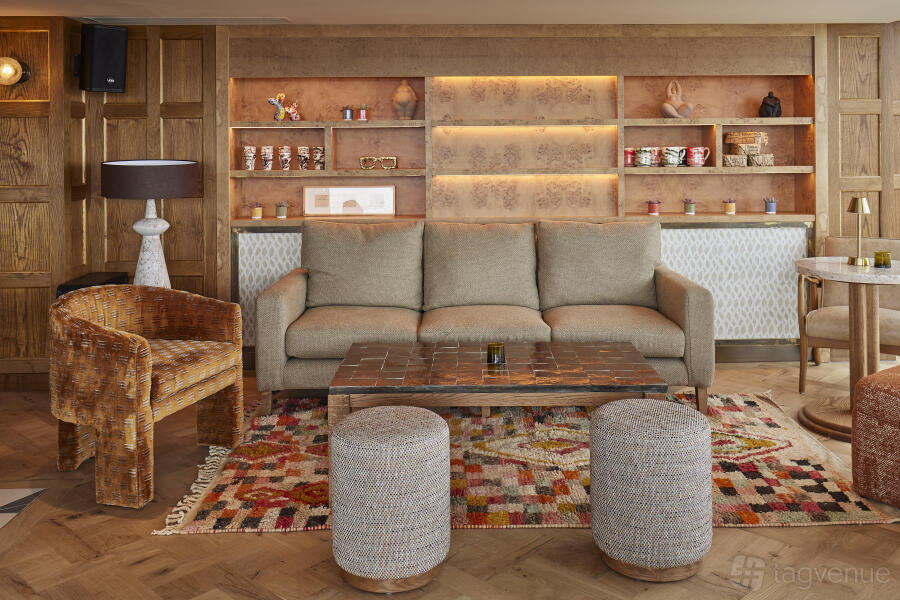 The Lounge at Rockwater - Branksome
