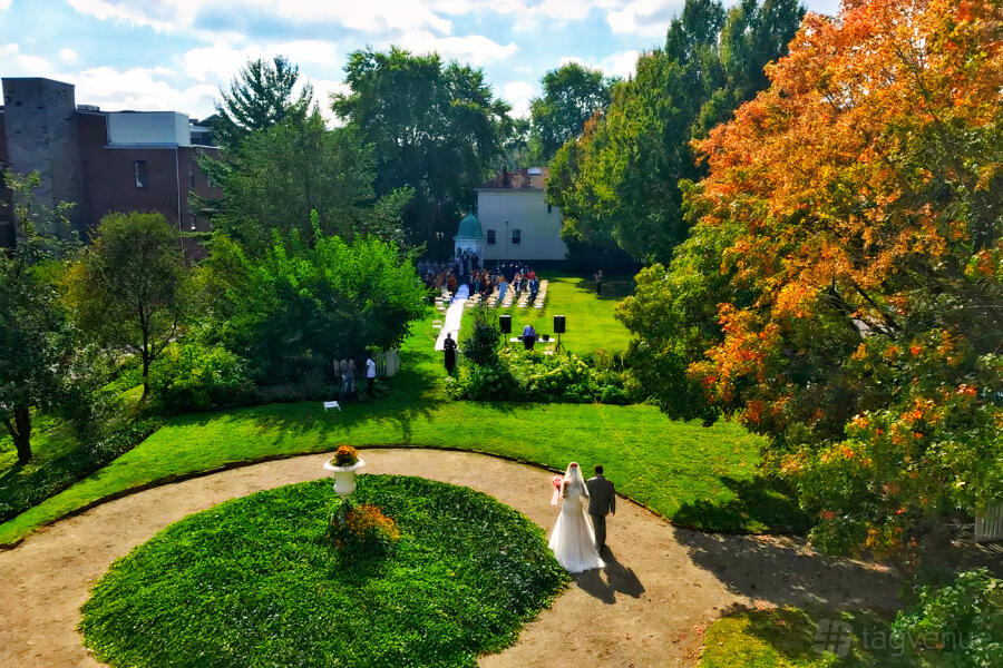 West Lawn West Lawn