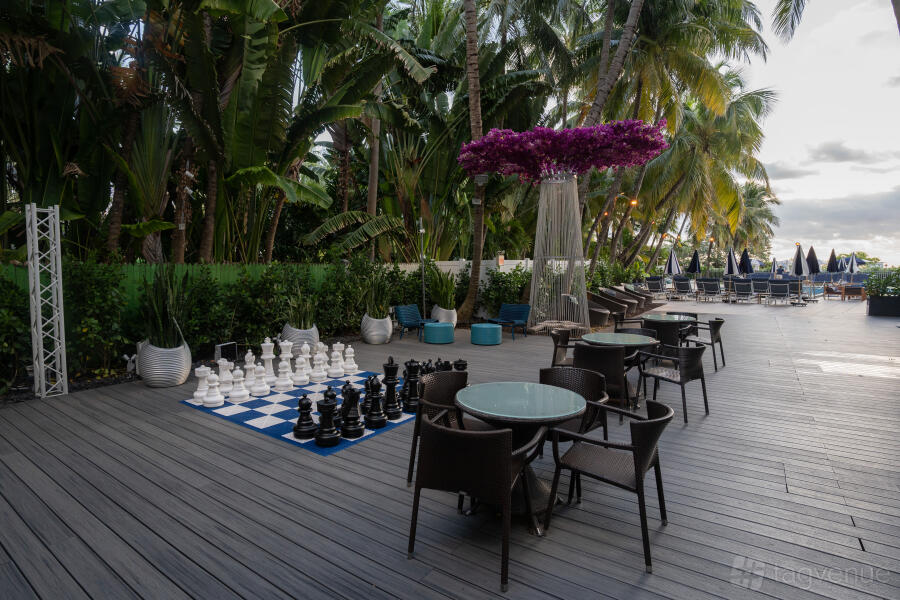 Garden Deck at The Sagamore Hotel