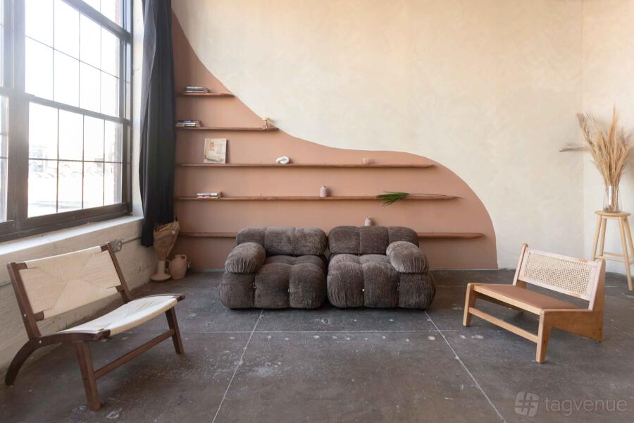 Sunny Lime Wash Studio - MikSpace - Stewart Ave - Event Venue Rental ...