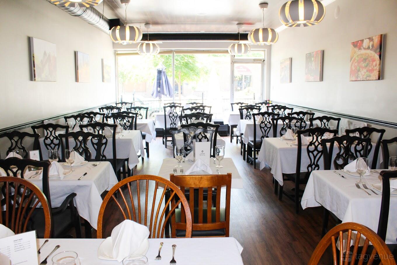 Justino's Wood Oven Pizza