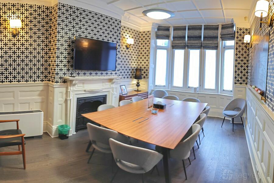 Meeting Room Classic Meeting Room Classic