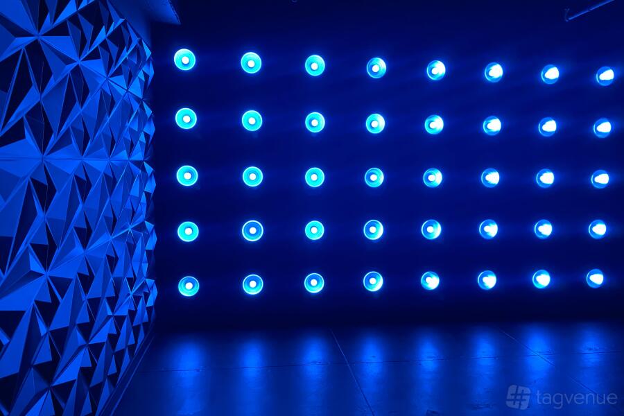 Rgb Led Studio Light Example Video Studio + RGB Light Wall - Lounge Studios NYC - Event Venue Rental ...