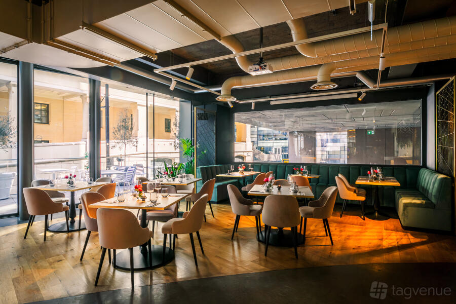 Group Booking Space Group Booking Space