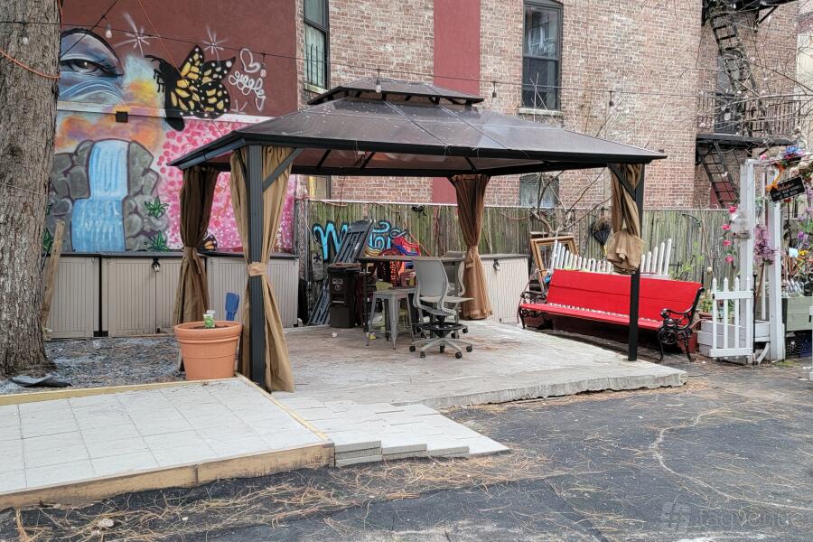 Outdoor Space Outdoor Space